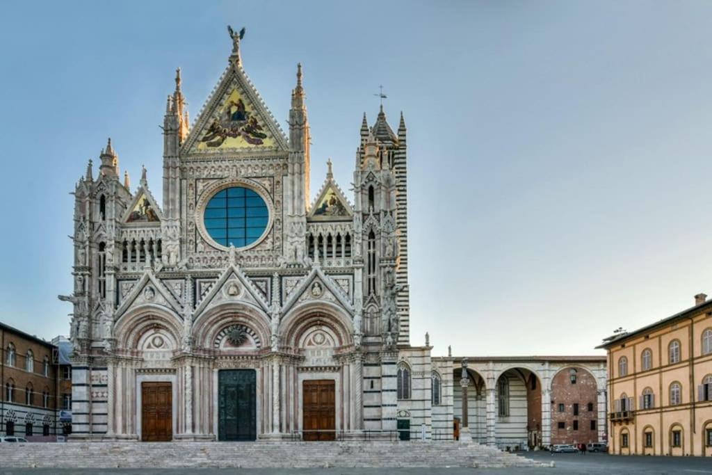 Palazzo Celsi Pollini Duomo Casa Emma Apartman Siena Kültér fotó